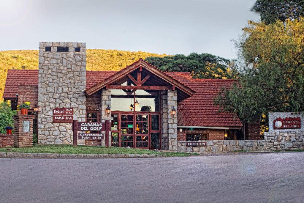 180043965-37eBnced5COmFgpK